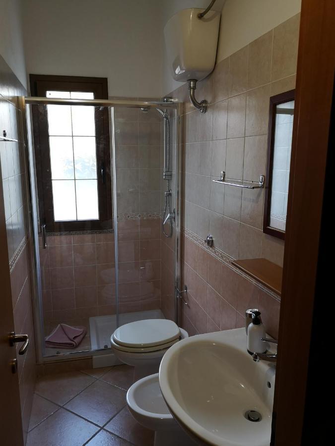 Casa Vacanze Rose E Fiori Sardegna 산 비토 외부 사진